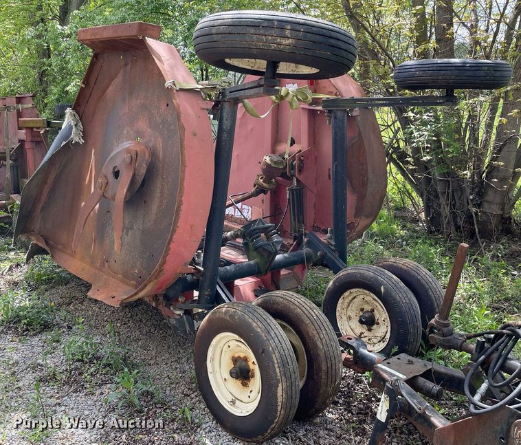 image for item LJ9648 Bush Hog 2315  batwing rotary mower