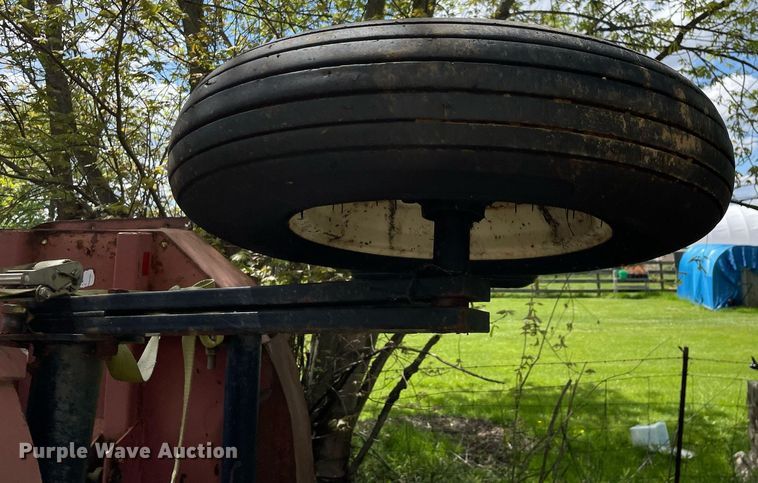 image for item LJ9648 Bush Hog 2315  batwing rotary mower