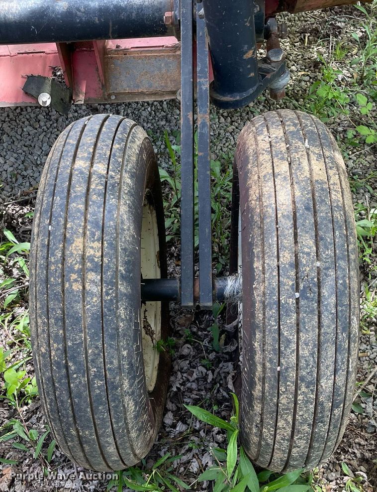 image for item LJ9648 Bush Hog 2315  batwing rotary mower