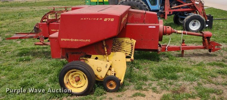 image for item LL9090 New Holland 276  small square baler