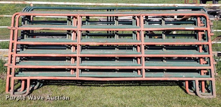 image for item LL9108 (10) 12' L livestock panels