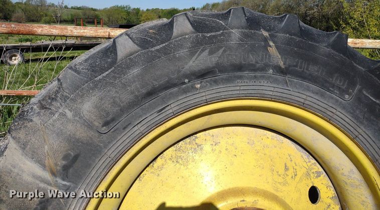 image for item LL9109 (2) tires and wheels