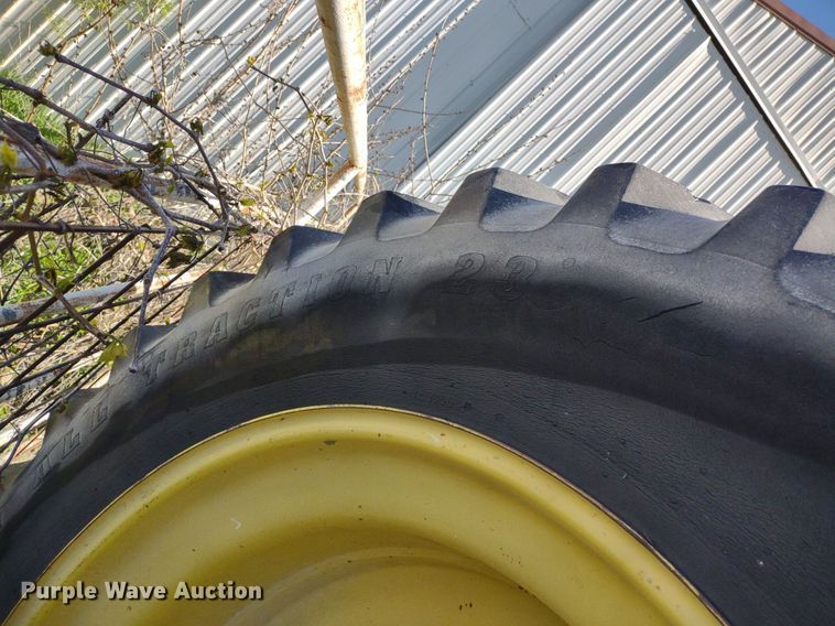 image for item LL9109 (2) tires and wheels