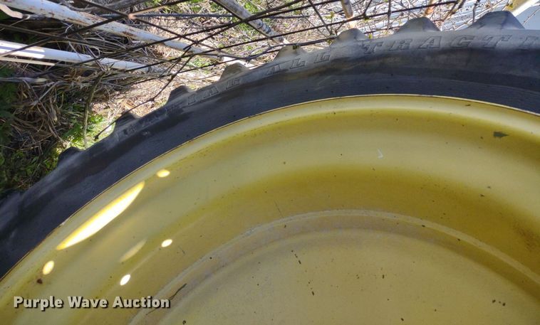 image for item LL9109 (2) tires and wheels