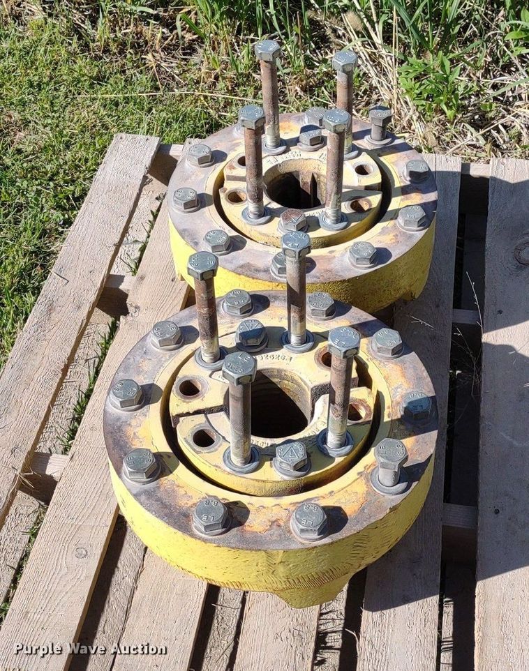 image for item LL9109 (2) tires and wheels