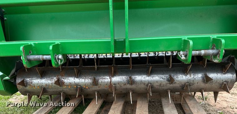 image for item LR9727 Frontier CS1360  seeder