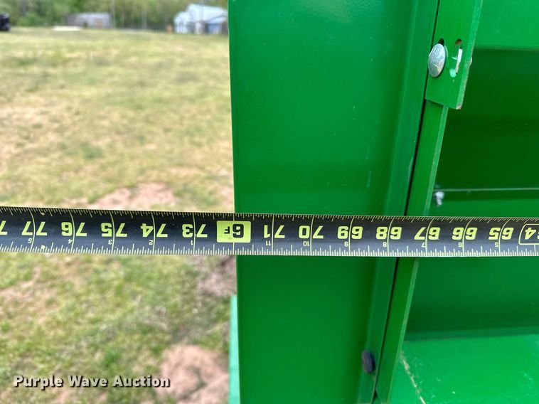 image for item LR9727 Frontier CS1360  seeder