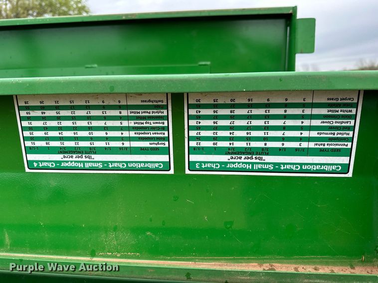 image for item LR9727 Frontier CS1360  seeder