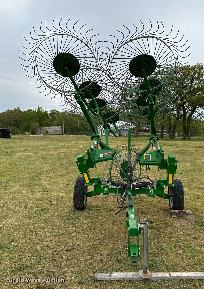 image for item LR9728 Frontier WR0008  hay rake