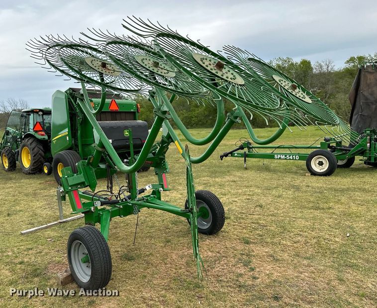 image for item LR9728 Frontier WR0008  hay rake