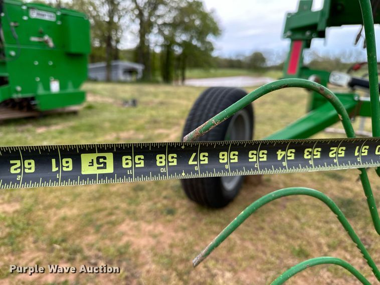 image for item LR9728 Frontier WR0008  hay rake