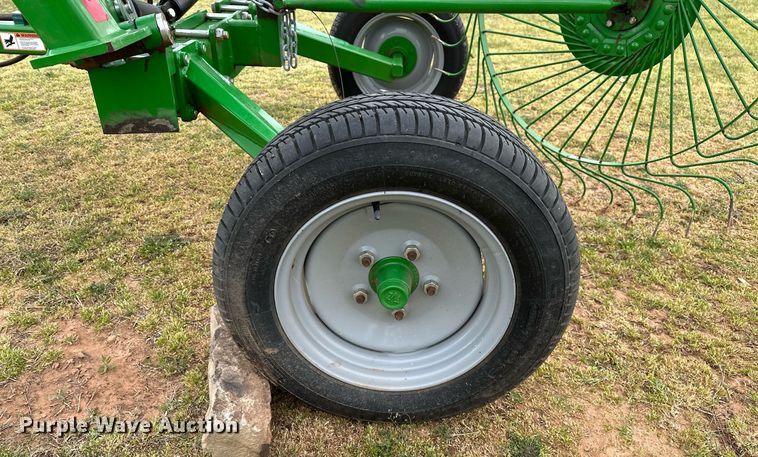 image for item LR9728 Frontier WR0008  hay rake