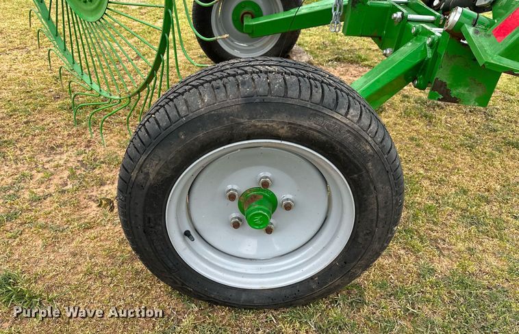 image for item LR9728 Frontier WR0008  hay rake