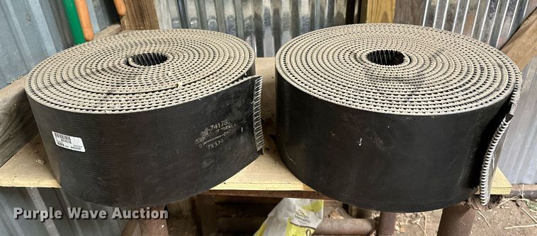 image for item LR9729 John Deere 560M  round baler