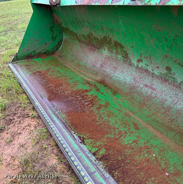 image for item LR9735 1998 John Deere 5410  tractor