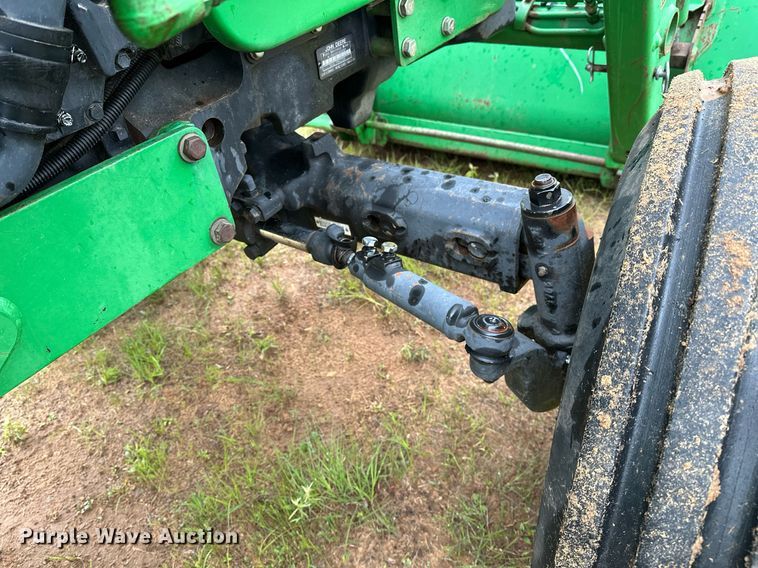 image for item LR9735 1998 John Deere 5410  tractor