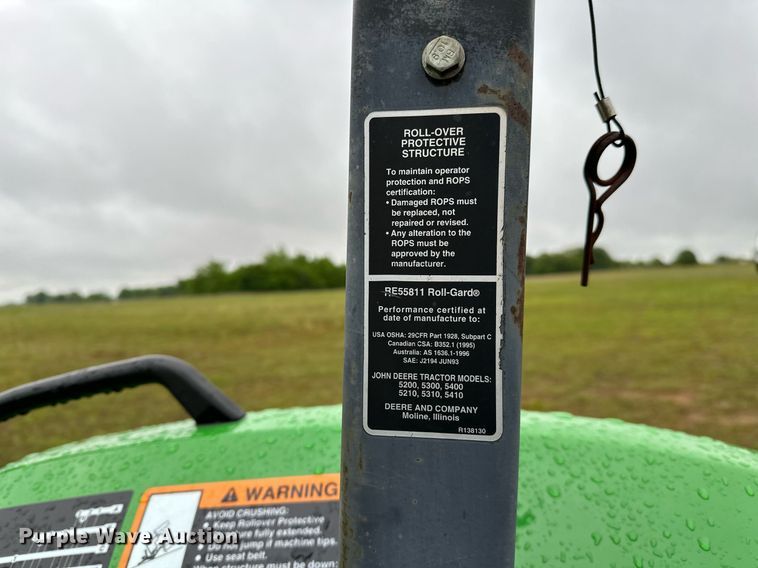 image for item LR9735 1998 John Deere 5410  tractor