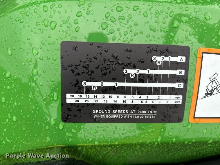 image for item LR9735 1998 John Deere 5410  tractor