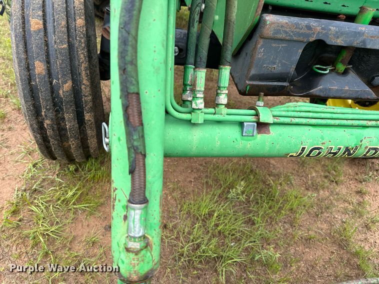 image for item LR9735 1998 John Deere 5410  tractor