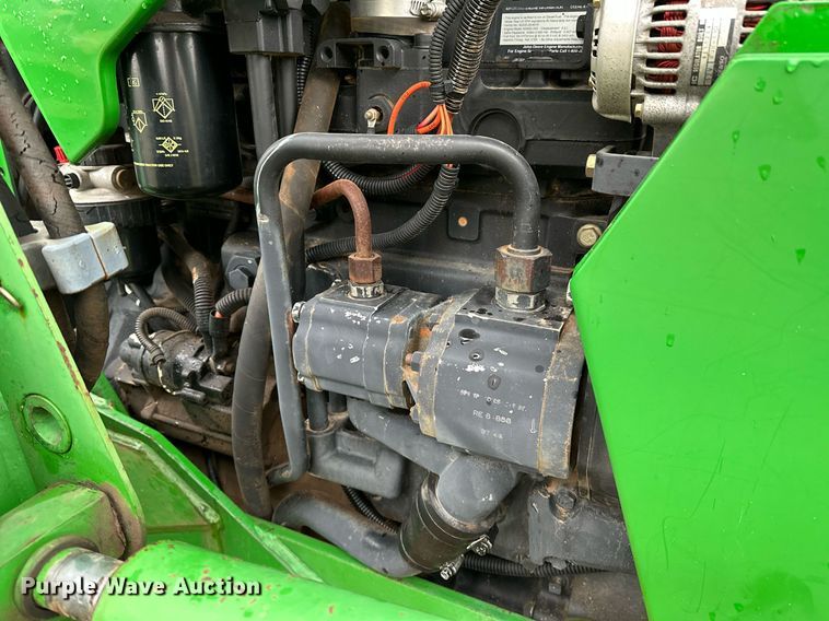image for item LR9735 1998 John Deere 5410  tractor