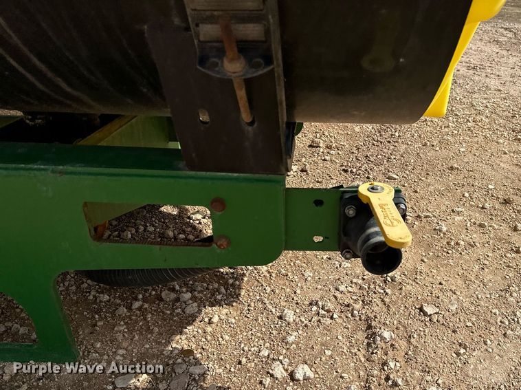 image for item LR9747 (2) Manco saddle tanks