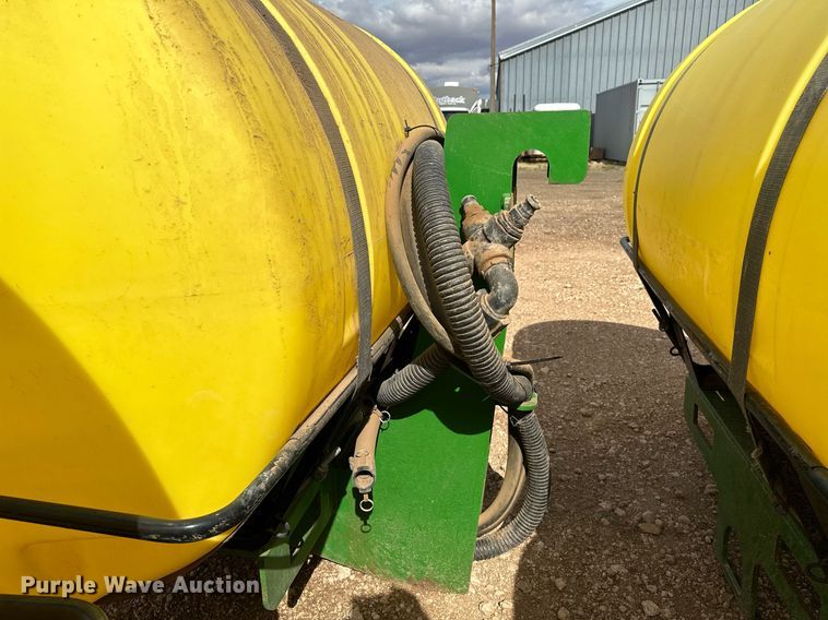 image for item LR9747 (2) Manco saddle tanks