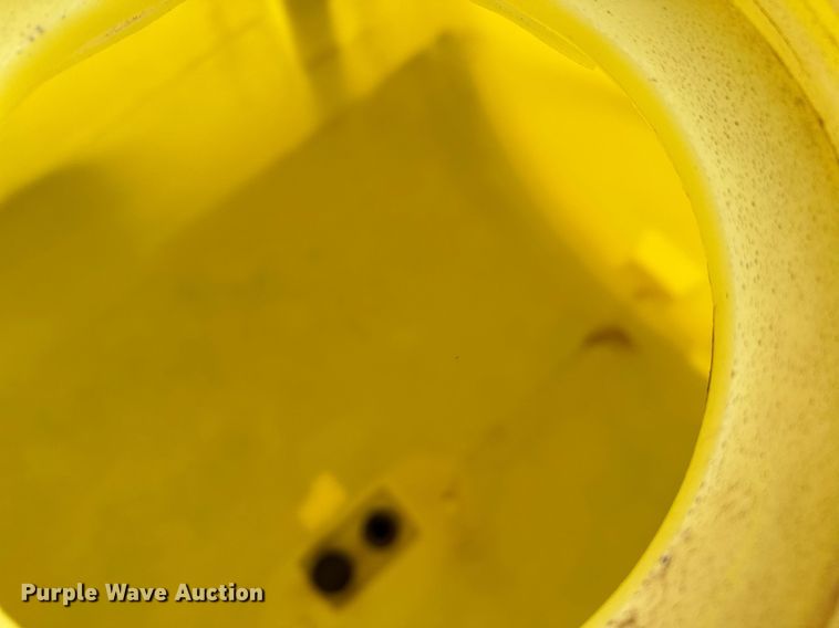 image for item LR9747 (2) Manco saddle tanks