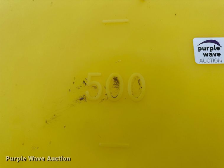 image for item LR9747 (2) Manco saddle tanks