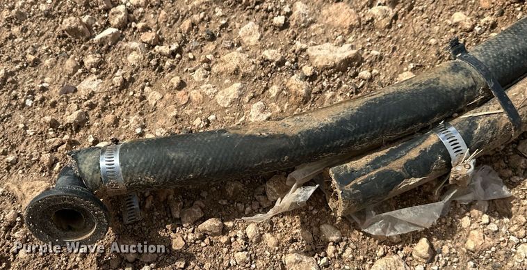 image for item LR9747 (2) Manco saddle tanks