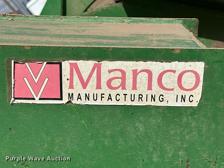 image for item LR9747 (2) Manco saddle tanks