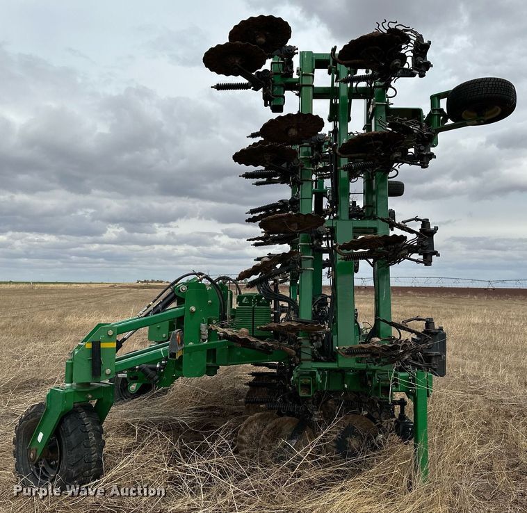 image for item LR9750 Great Plains NP4000-1630  strip-till