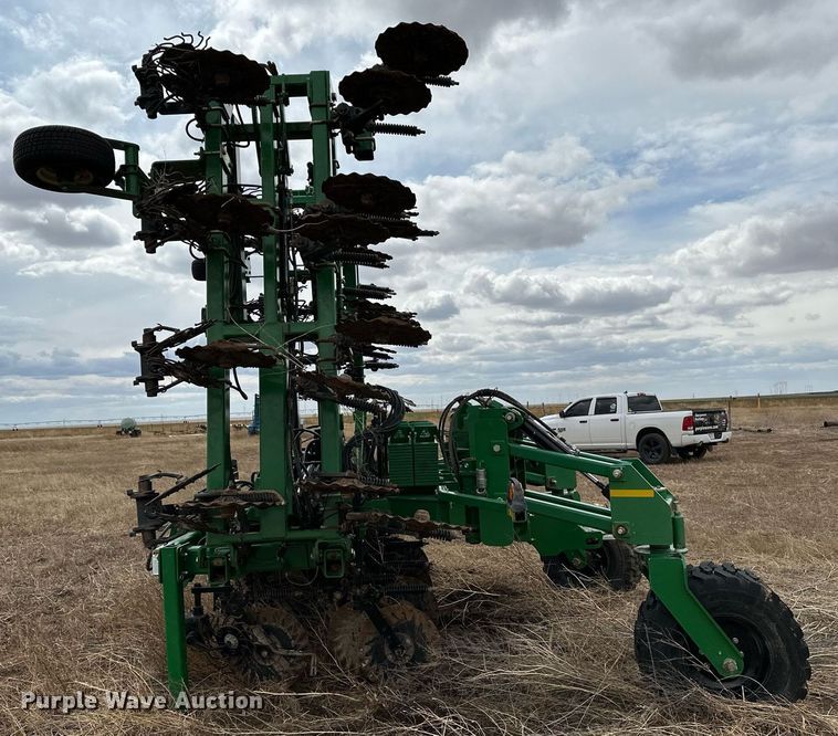 image for item LR9750 Great Plains NP4000-1630  strip-till