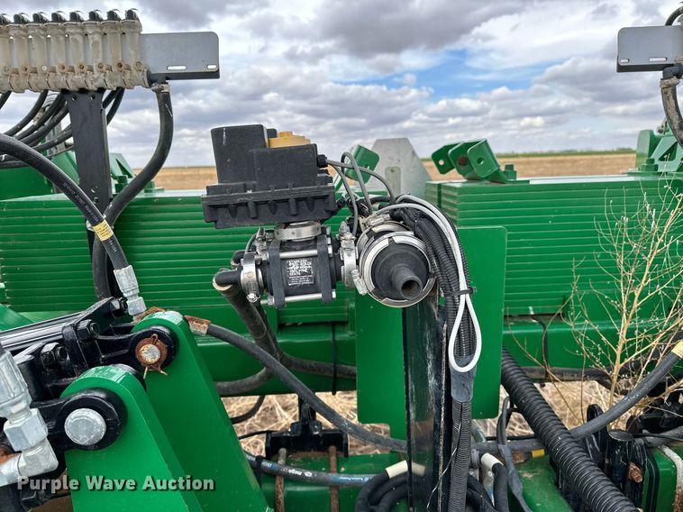 image for item LR9750 Great Plains NP4000-1630  strip-till