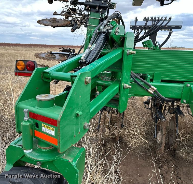 image for item LR9750 Great Plains NP4000-1630  strip-till