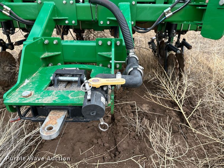 image for item LR9750 Great Plains NP4000-1630  strip-till