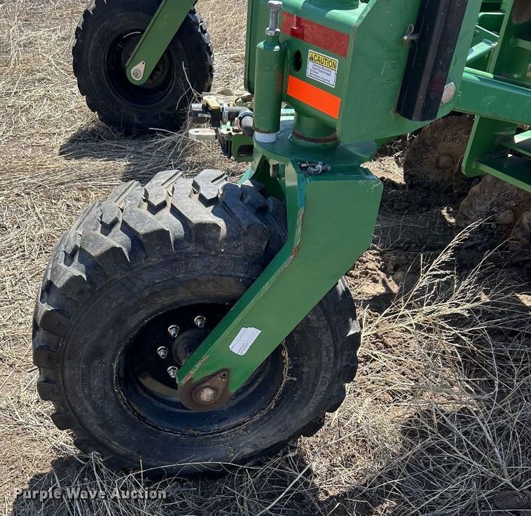image for item LR9750 Great Plains NP4000-1630  strip-till