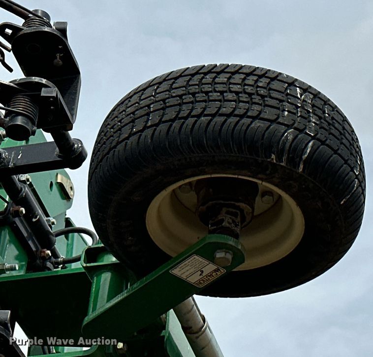 image for item LR9750 Great Plains NP4000-1630  strip-till