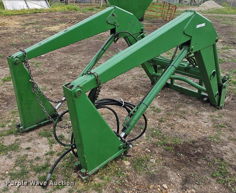 image for item LW9555 John Deere 4450  loader