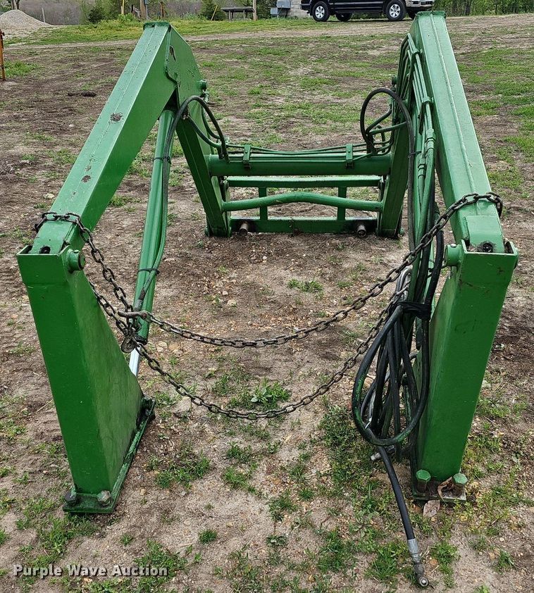 image for item LW9555 John Deere 4450  loader
