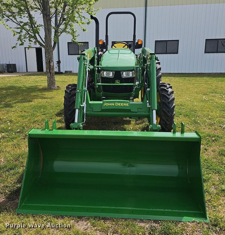 image for item MC9015 2021 John Deere 5075E  MFWD tractor