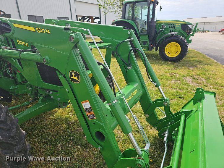 image for item MC9015 2021 John Deere 5075E  MFWD tractor