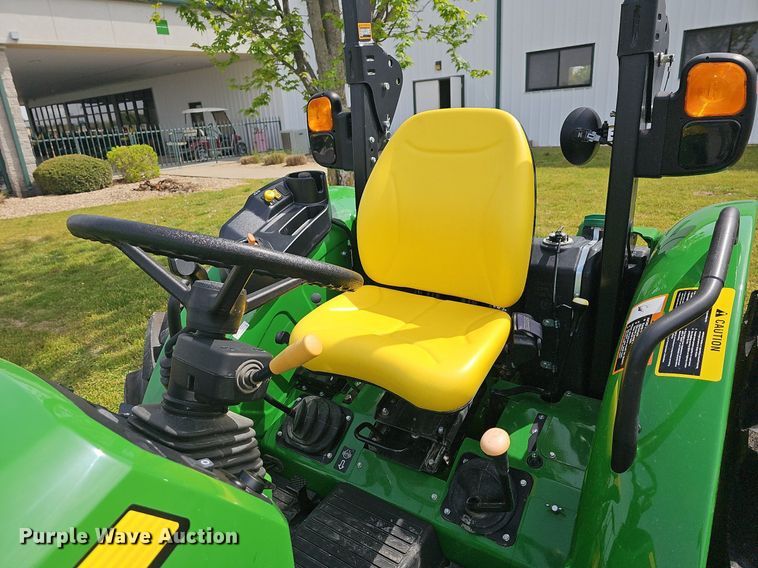 image for item MC9015 2021 John Deere 5075E  MFWD tractor
