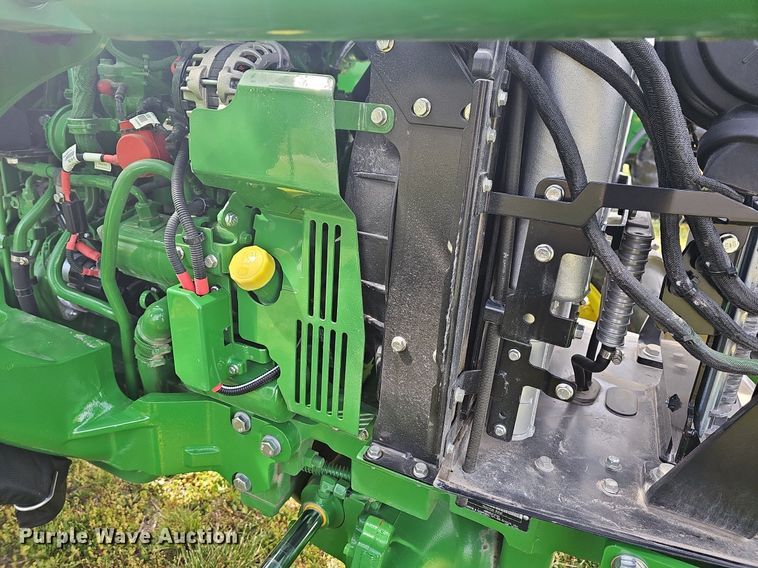 image for item MC9015 2021 John Deere 5075E  MFWD tractor