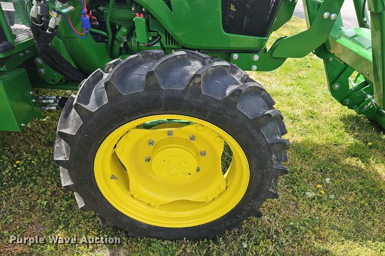 image for item MC9015 2021 John Deere 5075E  MFWD tractor