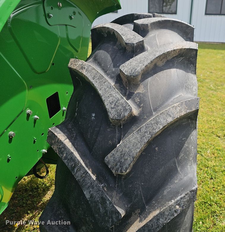 image for item MC9015 2021 John Deere 5075E  MFWD tractor