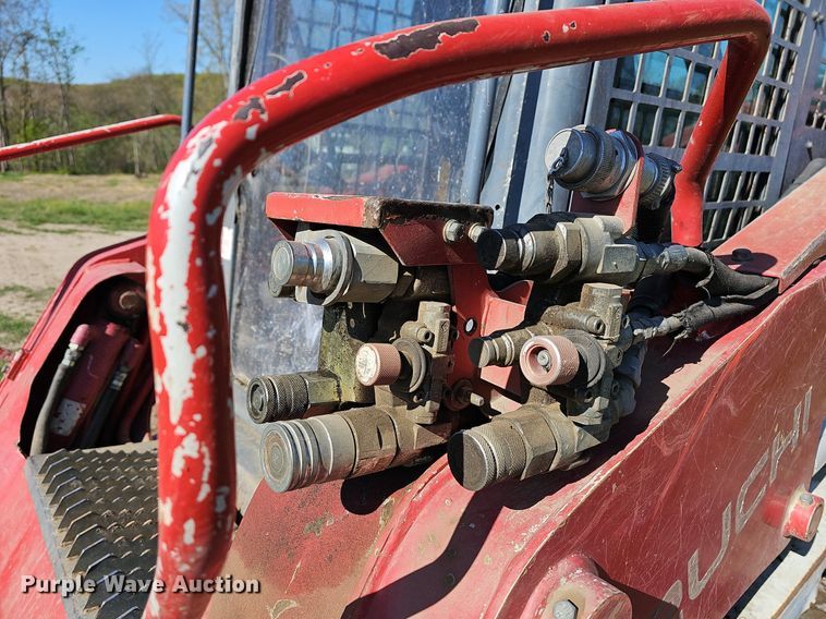 image for item MC9019 2016 Takeuchi TL12  tracked skid steer loader