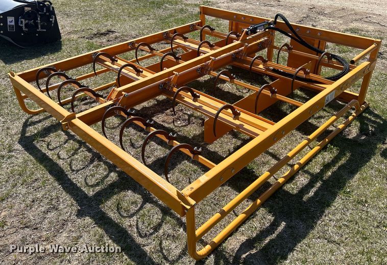 image for item MC9879 Land Honor  skid steer bale accumulator grapple