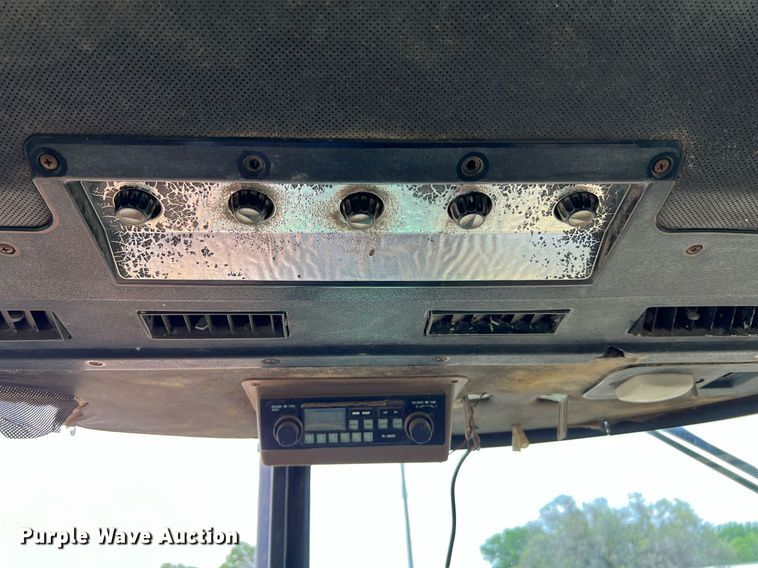 image for item MF9926 1977 John Deere 4630  tractor