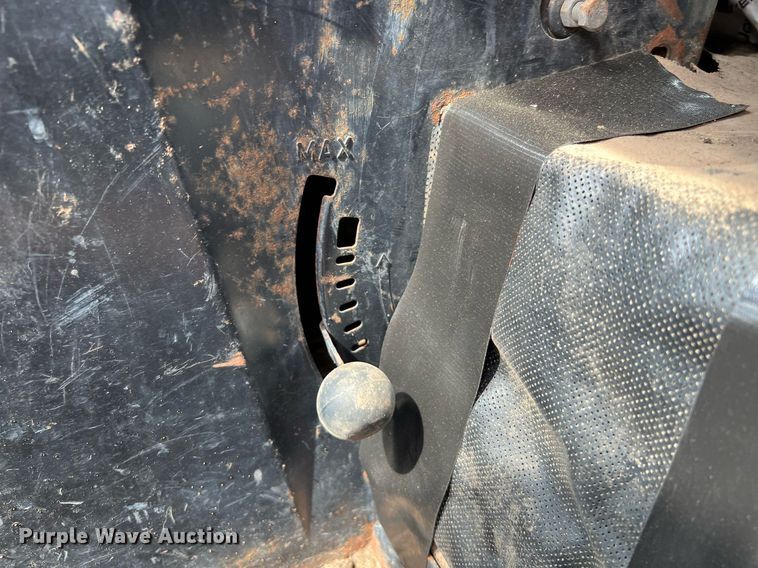 image for item MF9926 1977 John Deere 4630  tractor