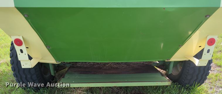 image for item MN9954 1995 Krone KR160  round baler